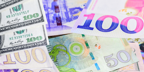 რამდენ ლარად იყიდით ევროსა და ამერიკულ დოლარს