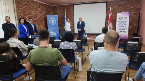 "არ მომწონს ერთპარტიული მმართველობა და ერთპიროვნული ლიდერები"