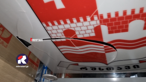რუსთავში ახალი ლიფტი დააზიანეს