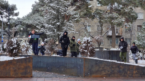 2023 წლის პირველი თოვლი რუსთავში [photo]