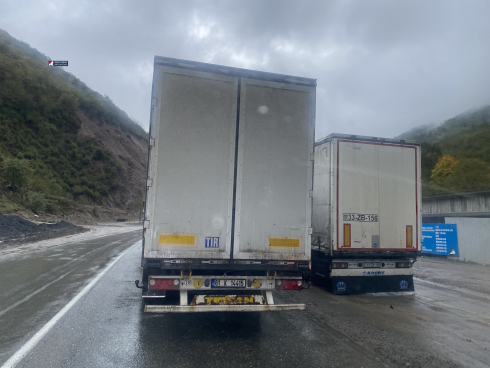 რიკოთის უღელტეხილზე მოძრაობა შეფერხებულია