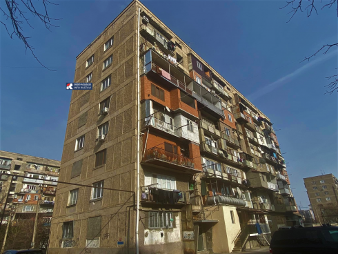 "ძალიან დიდი ხანია კანალიზაციის წყალი დგას"