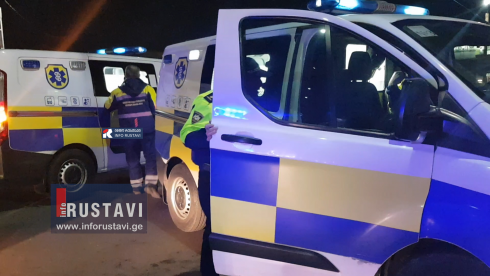 რუსთავში კორპუსიდან ახალგაზრდა გოგო გადმოვარდა