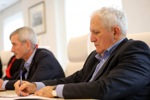 "სტრატეგია უნდა შევცვალოთ"