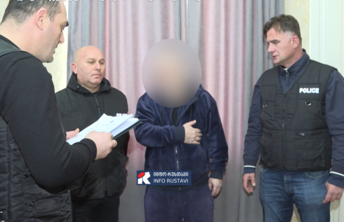 ჯგუფური ძალადობის ორგანიზებისა და მასში მონაწილეობისთვის 3 პირი დააკავეს