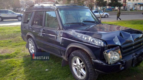 მძღოლმა საჭე ვერ დაიმორჩილა