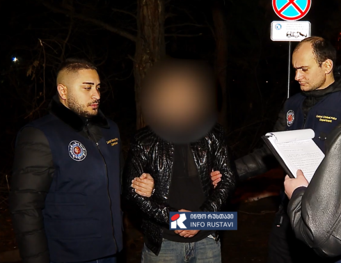 პოლიციამ ნარკოდანაშაულისთვის 3 პირი დააკავა