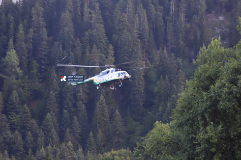 რუსთავის სკოლა "რეცას" მოსწავლეები და მასწავლებელი სტიქიის ზონიდან გამოიყვანეს