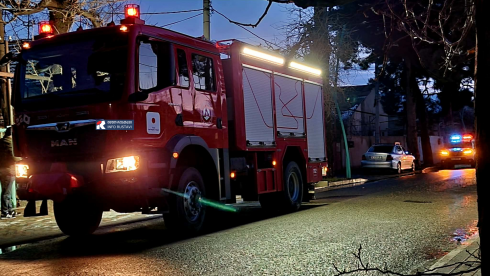 რუსთავში ხანძრის დროს სახლი სრულად დაიწვა