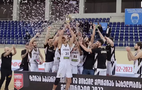 საკალათბურთო კლუბმა „რუსთავმა“ ქორქია-საკანდელიძის თასი მოიგო