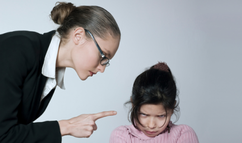 უყვირიან თუ არა პედაგოგები მოსწავლეებს