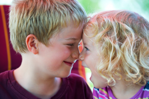 გოგოები vs ბიჭები - გოგონას ყოლა ქართველების მხოლოდ 9%-ს სურს.