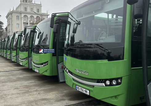 როდიდან მოემსახურება ახალი ავტობუსები რუსთავი-თბილისის მგზავრებს