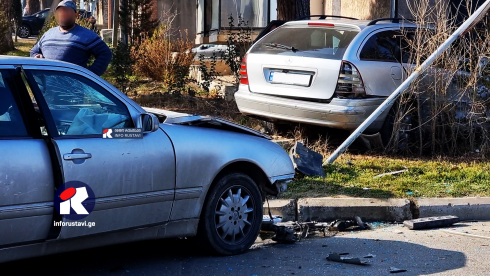 რუსთავში ავარიის შედეგად მცირეწლოვანი დაშავდა [video]