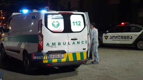 დედა შვილს ავტომობილით დაეჯახა