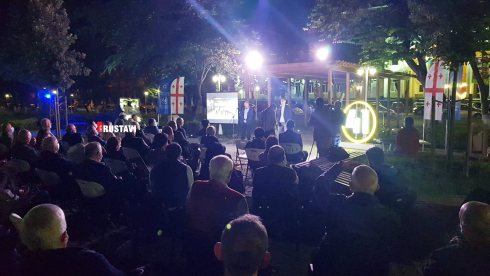 "ძალიან ბევრი ადამიანის წინაშე ავიღე პასუხისმგებლობა"