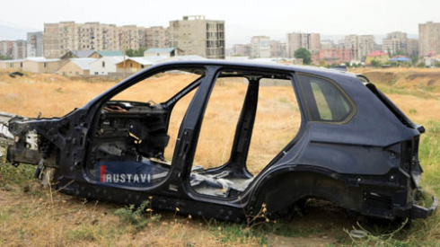 ქონების მოტყუებით დაუფლების ფაქტზე ორი პირი დააკავეს (ვიდეო)