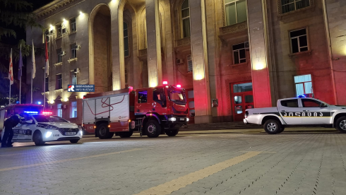 დაკვამლიანება რუსთავის მერიაში