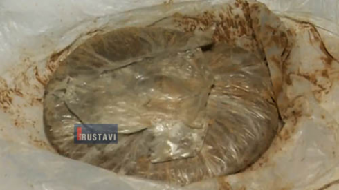 შსს-მ დიდი ოდენობით ჰეროინი ამოიღო (ვიდეო)
