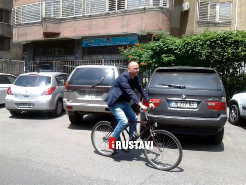 რომელ ქუჩებზე მოეწყობა ველობილიკები