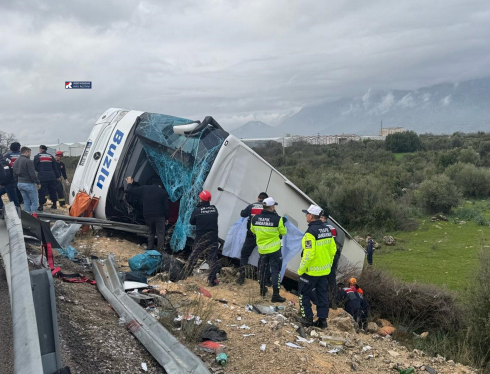 თურქეთში ავტოსაგზაო შემთხვევას 9 ადამიანი ემსხვერპლა