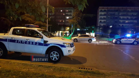 რუსთავის პოლიციამ 30 წლის მამაკაცი დააკავა