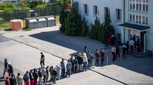 გერმანიამ არალეგალი მიგრანტების დეპორტაციის ზომები გაამკაცრა