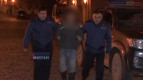 ქმარმა ცოლი ცემა (video)