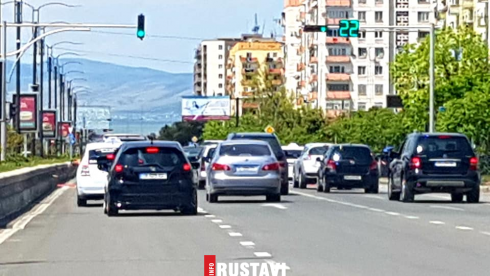 ავტომობილებით სავსე რუსთავი [photo]
