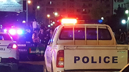 ავტომობილი მოზარდს დაეჯახა