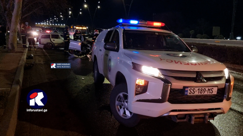 ერთმანეთს ტესლა და ოპელი დაეჯახნენ [video]