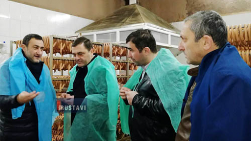 ქალაქის მერმა საწარმო დაათვალიერა