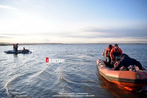 ტბაში 2 ცხედარი იპოვეს