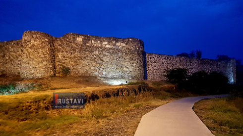 გაუპატიურების მცდელობა რუსთავის პარკში