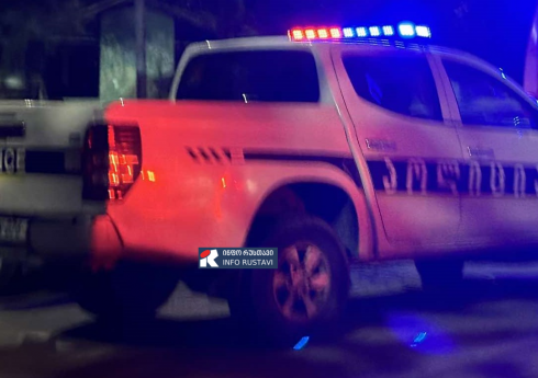 რუსთავში ერთმანეთს 2 ავტომობილი შეეჯახა [video]