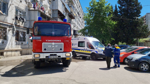 რუსთავში, ერთ-ერთ კორპუსში ხანძარი იყო [video]