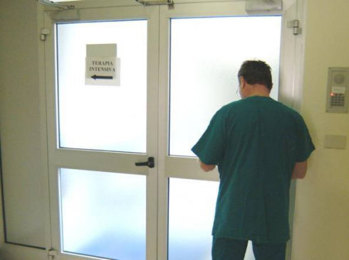 საავადმყოფოდან კორონავირუსით ინფიცირებული გაიქცა