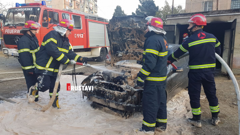 რუსთავში მანქანა დაიწვა [video]