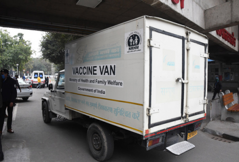 კოვიდვაქცინის გადამტანი ავტომობილი მოიპარეს [video]