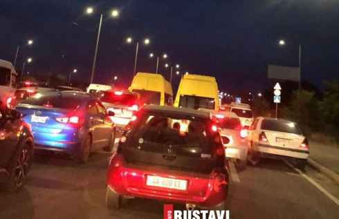 საცობი რუსთავი-თბილისის ავტობანზე