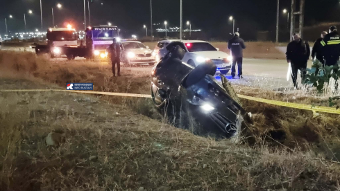 რუსთავი-თბილისის მაგისტრალზე ავტომობილი ამოყირავდა [video]